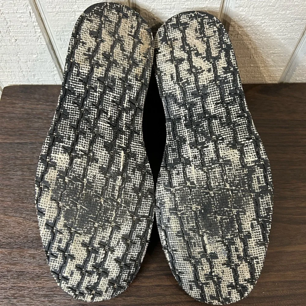 John Varvatos Leather Chukka Boots, size 8.5.